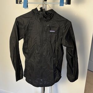 Patagonia women’s black Houdini jacket, size XS, like new